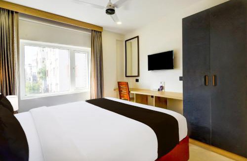 SR Nagar Hotel | Super Townhouse Aarav Business Hotel