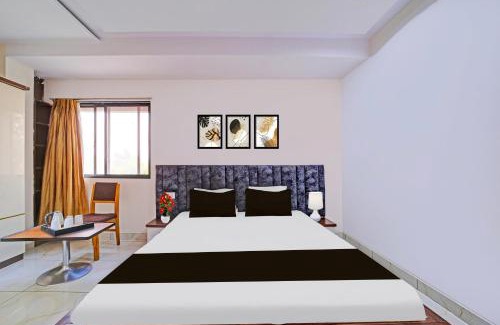 Indore Hotel | Super Townhouse LIG Main Road Indore