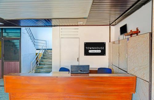 Stuart Hill Hotel | Super Townhouse Madikeri Fort Formerly Hotel Raj