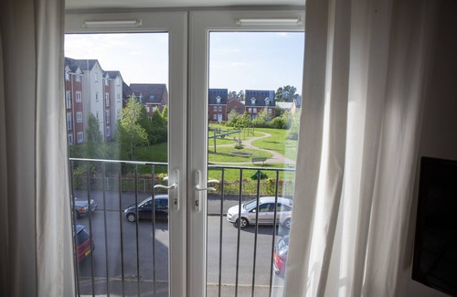 Frampton on Severn Apartment | Superb Apartment in Stratford upon Avon with Free Parking & Wi-Fi