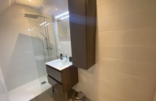 Nevers Apartment | Superb apartment at the foot of the cathedral.