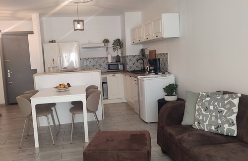 Saint-Roch Apartment | Superb apartment with swimming pool in summer from June to September