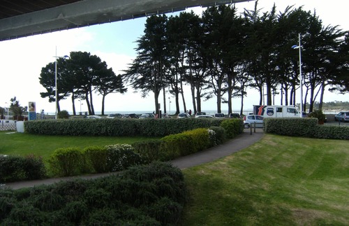 Benodet Apartment | superb flat of 105m ² sea front Bénodet beach. rated 4 stars *