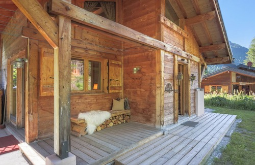 Vallorcine Ski Chalet | Superb Le Buet Chalet, nr skiing, Chamonix, Argentiere, Les Houches, Vallorcine