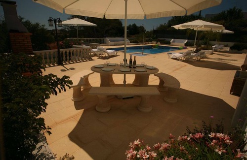 Mosqueira Villa | Superb Luxury Modern Villa, Large Private Pool, Air con, Wifi and Country Views.