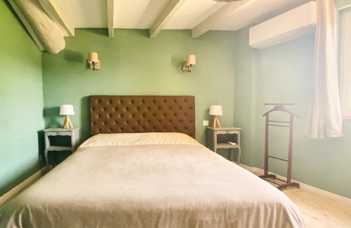 Le Barroux Other | Superb mas, absolute calm, view of the château and Mont Ventoux, large swimming pool, vineyards