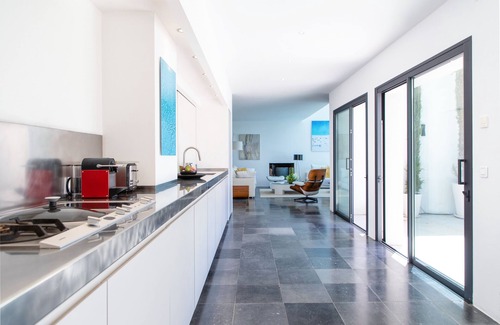 La Garde-Freinet Villa | Superb modern villa with view in a green setting, 4 bedrooms & 3 bathrooms