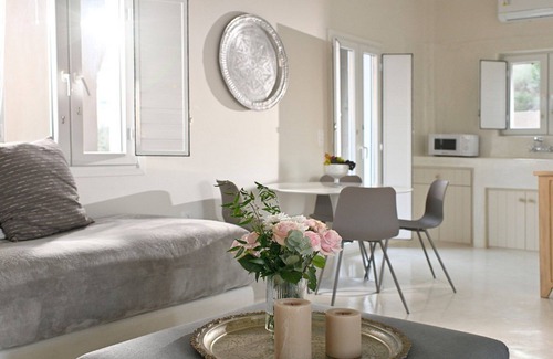 Exo Gonia Villa | Superb Santorini Villas | 2 Bedrooms | Villa Hisoka | Spacious Terrace with Hot.