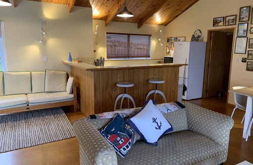 Russell House | Superb sea views with excellent beach location