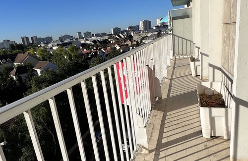 Saint-Gratien Apartment | Superbe Appartement en Centre-ville, 20 min de Paris, 5 min Denghien