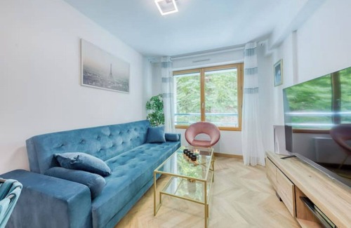 Billancourt–Rives de Seine Apartment | Superbe Appartement Dans un Parc Surplombant Paris