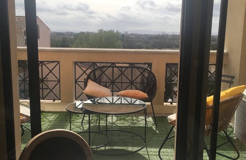 Les Angles Condo | Superbe Appartement a 2 pas D'avignon
