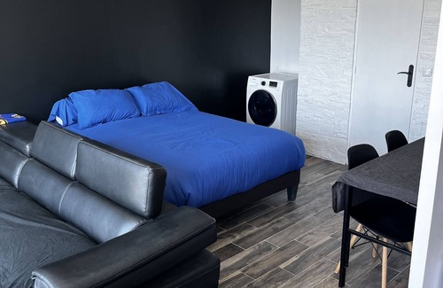 Beaumont-sur-Oise Apartment | Superbe Studio en Résidence Standing à 2 Minutes de Lisle Adam