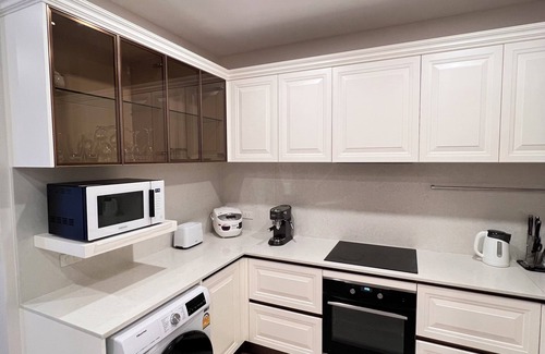 Karon Apartment | Superior 3 Bedroom Apartment 300m to the Sea