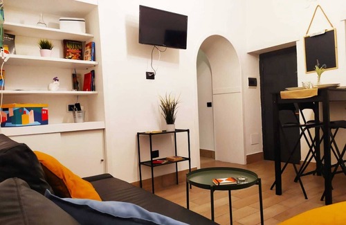 Quartieri Spagnoli Apartment | Superior - Regina Giovanna Apartments