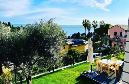 Bogliasco Apartment | Superior Studio Apartment Giuli 2 Swimming Pool and Parking