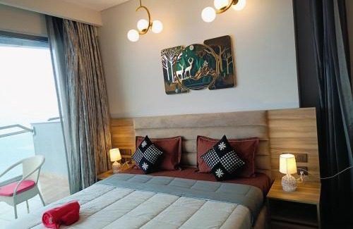 Noida Apartment | Supernova Elegant City View With The lockwoods