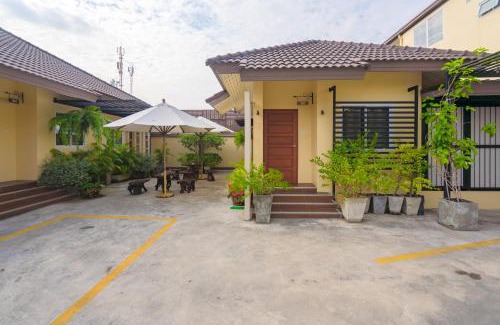 Khlong Song Ton Nun Hotel | Suphan Lake Hometel
