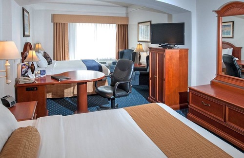 Billings Hotel | SureStay Plus Hotel by Best Western Billings