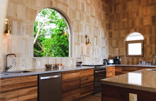 San Juan del Sur Villa | Surf, Sun, Serenity! Luxury Private NEW Villa w/Pool, Ocean and Valley Views.