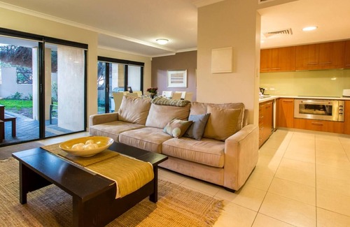 Yallingup House | Surfside 9 In the Idyllic Yallingup Beach Scene
