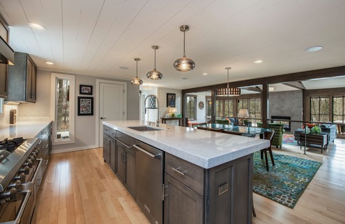 Mequon House | Surprising Modern Gem