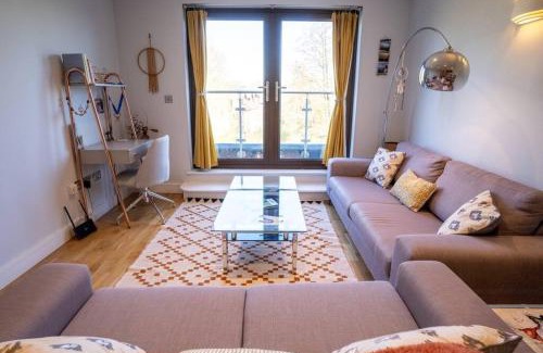 Chilworth Apartment | Surrey Hills Escape: Riverside Walks & Quick Links
