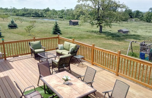 Westfield House | Surrounded by orchards & vineyards, we are in the heart of wine country