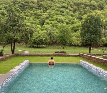 Thana Gazi House | Surya Bagh - A Luxury Hideaway - 20 minutes drive to Tehla gate, Sariska Tiger Reserve & 10 minute from Bhangarh Fort