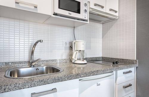 La Malagueta Apartment | Susana - Holiday home in Malaga by Solaga