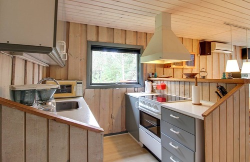 Mosevra House | "Susett" - 300m to the fjord by Interhome