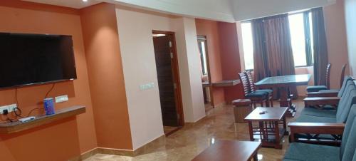 Madurai Cabin | SVK LODGING AND BOARDING