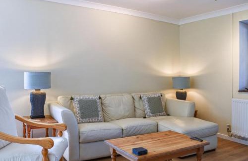 Gowerton House | Swallow Cottage