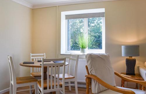Gowerton House | Swallow Cottage