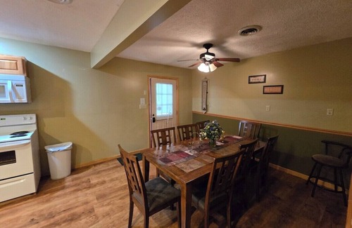 Oakland Cabin | Swallow Falls Cabin 4 - a 3 Bedroom with Fireplace near Swallow Falls State Park