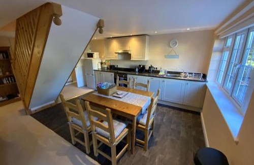 St. Giles on the Heath House | Swallows Cottage