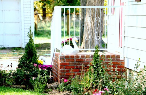 Galeton Cottage | Swan Meadow Cottages Resort, A Private Victorian Style Cottage
