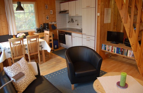 Krakow am See House | Sweden house in a quiet location directly on the lake with its own beach and jetty