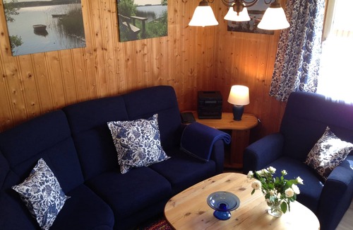 Userin House | Swedish cosiness in a beautiful landscape 2 boats Fireplace WLAN