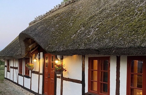 Laholm Apartment | Swedish farm from 1648