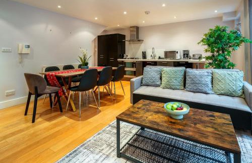 Fitzrovia Villa | Sweet 3BRs house close to Oxford & Soho