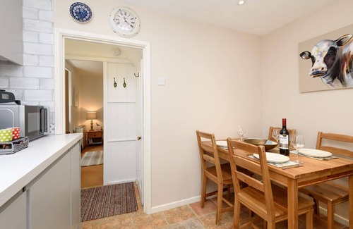 Looe House | Sweet cottage in the heart of Looe with free Wifi