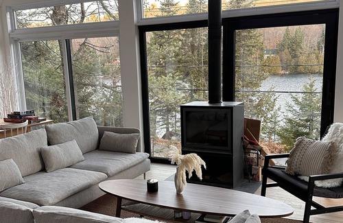 St-Adolphe-d'Howard Ski Chalet | Sweet escape by the lake