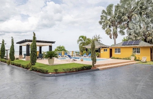 Crane corner Villa | Sweet Escape ~the villa "Your Island Utopia" The Sweetest Escape