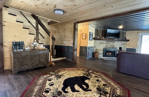 Swengel Cabin | Sweet Fern Cottage, enjoy the seclusion and peace of the Appalachian Mountains.
