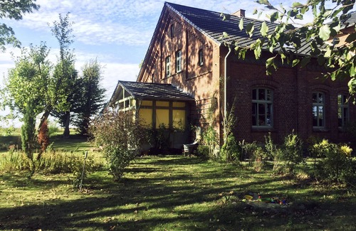 Mollenbeck Apartment | ❤ Sweet little, dreamy apartment Ideal for couples or those who want to be