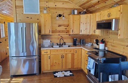 Carrabelle Cabin | "Sweet Magnolia" 2 Bedroom Carrabelle Cabin