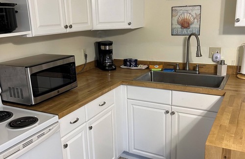 Jensen Beach Cottage | Sweet Memories @ Pelican's Restnn
