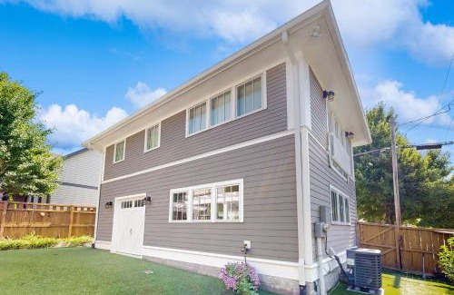 Belmont - Hillsboro Apartment | Sweetbrier Serenity