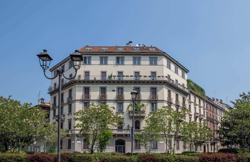 Milan Apartment | Sweett | Arco della Pace